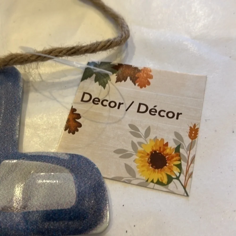 Thankful metal wall hanging